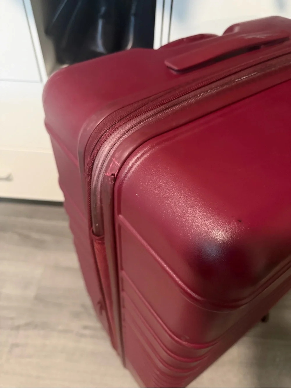 BEIS Maroon Hard-Shell Spinner Suitcase Large Check-In Roller
